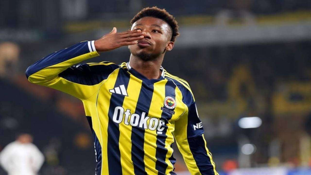 Tedesco döneminde 21 golle kral olmuştu: İsmail Kartal Fenerbahçeli yıldızı kulübede unuttu! 4